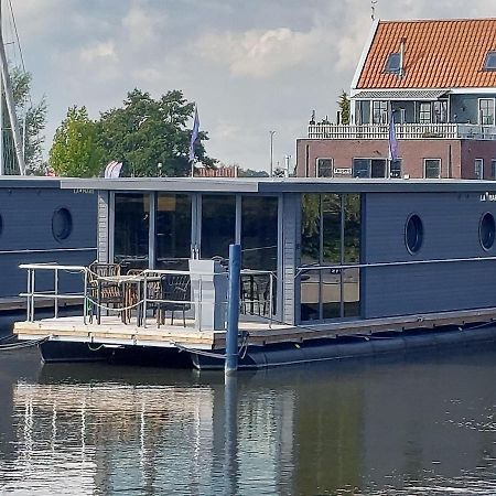 Luxury Houseboat In Volendam Marina Hotell Eksteriør bilde