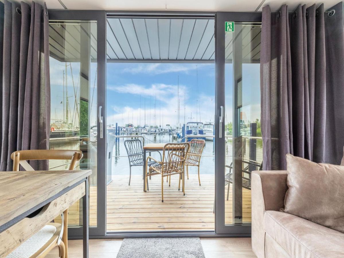 Luxury Houseboat In Volendam Marina Hotell Eksteriør bilde